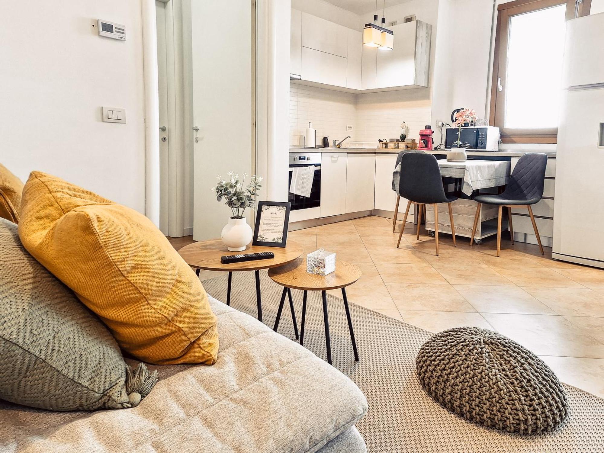 Central 700 Square Fructus Plaza - Eva Apartment Temesvár Kültér fotó