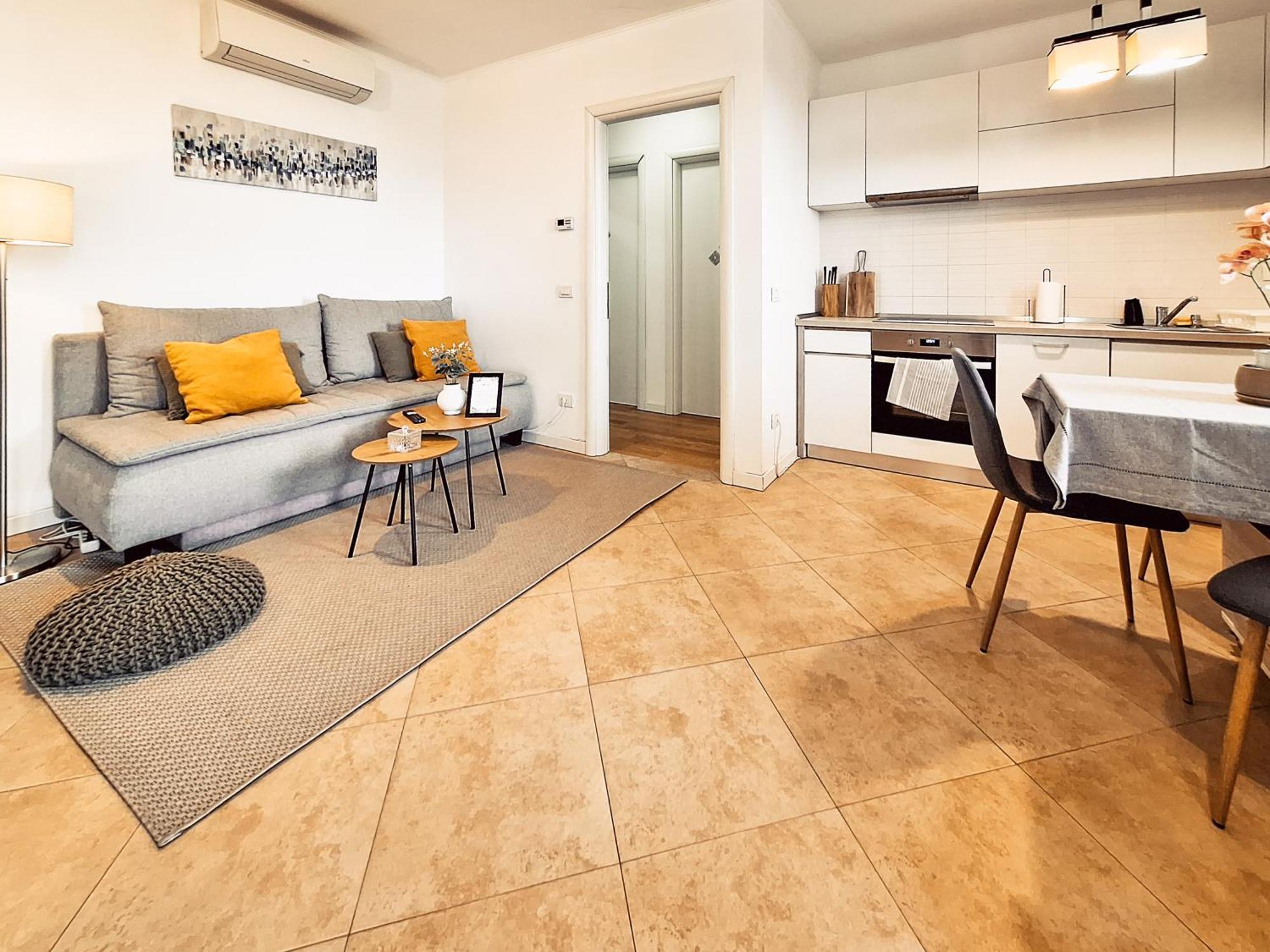 Central 700 Square Fructus Plaza - Eva Apartment Temesvár Kültér fotó